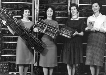 Quatro das seis "meninas do ENIAC". Imagem: U.S. Army/reprodução